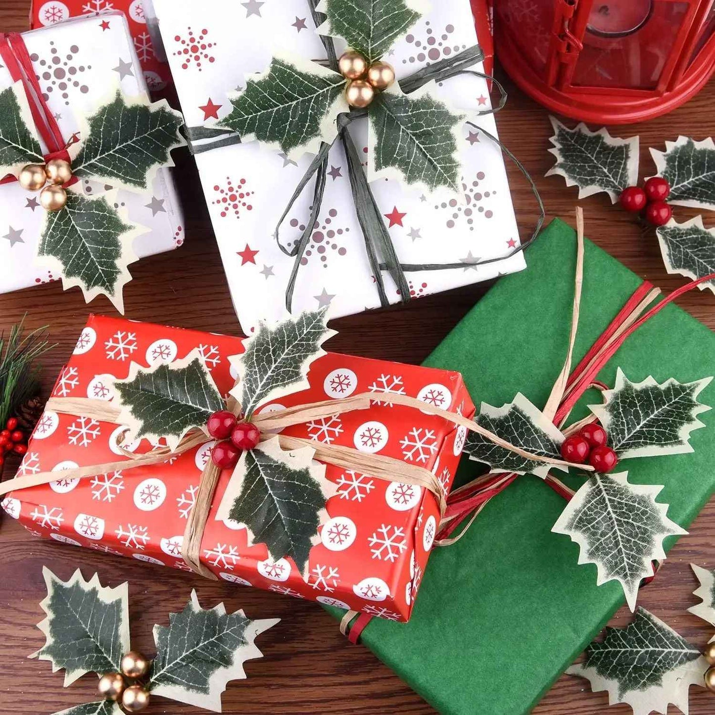 5-100Pcs Artificial Holly Berry Green Leaves Christmas Ornaments Gold Red Holly Berry Stems Xmas Tree Wreath Gifts Party Decor