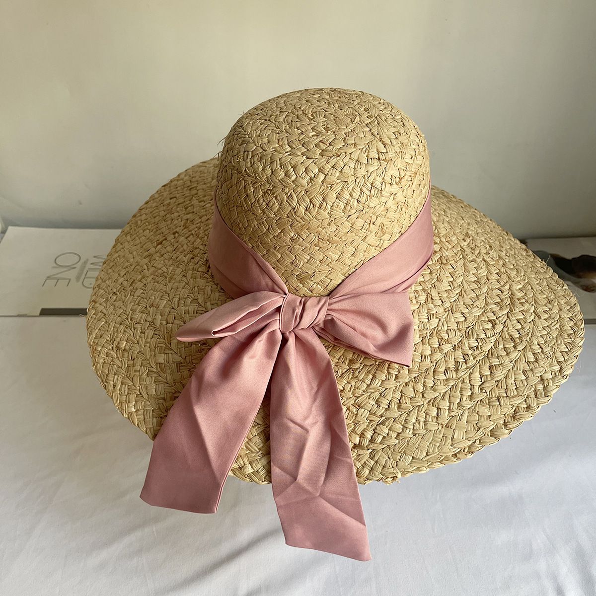 Chapéu de palha Raffite com aba grande para Jazz, chapéu de praia retrô inglês versátil para mulheres com proteção solar, estilo Hepburn, chapéu de senhora francesa