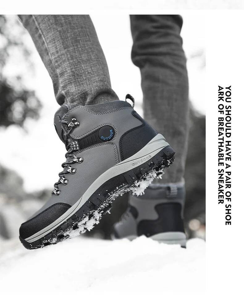 Botas de inverno masculinas com pele quente, antiderrapantes, sapatos casuais de trabalho masculinos, tênis de couro impermeáveis, botas de cano alto, tamanhos grandes