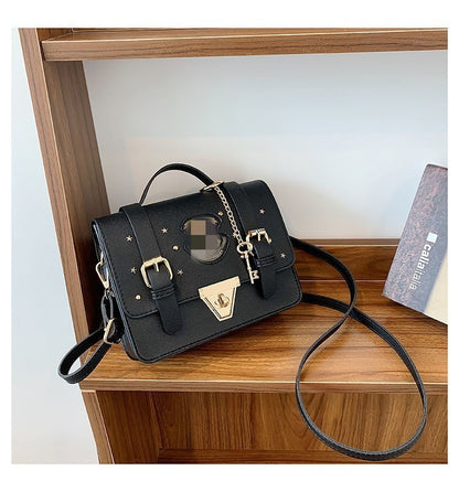 Magic Academy Style Cambridge Bag Handheld Crossbody British Style Postman Bag