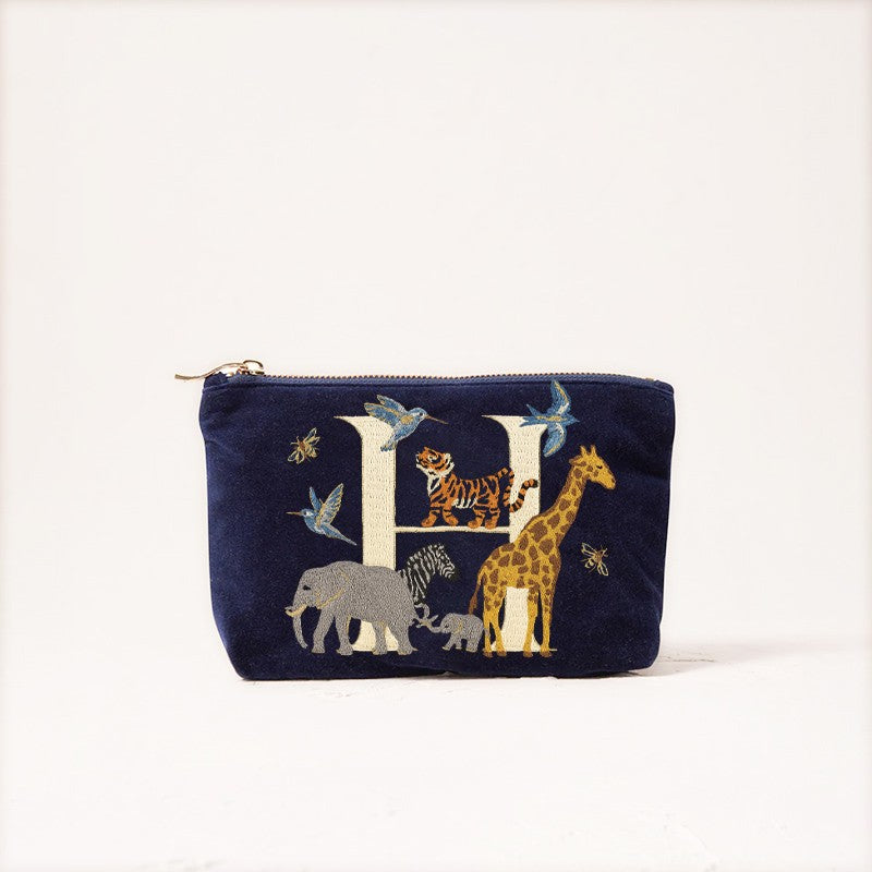 Cute Animal Letter Print Velvet Clutch Makeup Bag - Fashionable And Stylish Cosmetic Pouch for Women