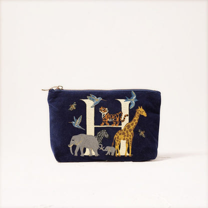 Cute Animal Letter Print Velvet Clutch Makeup Bag - Fashionable And Stylish Cosmetic Pouch for Women