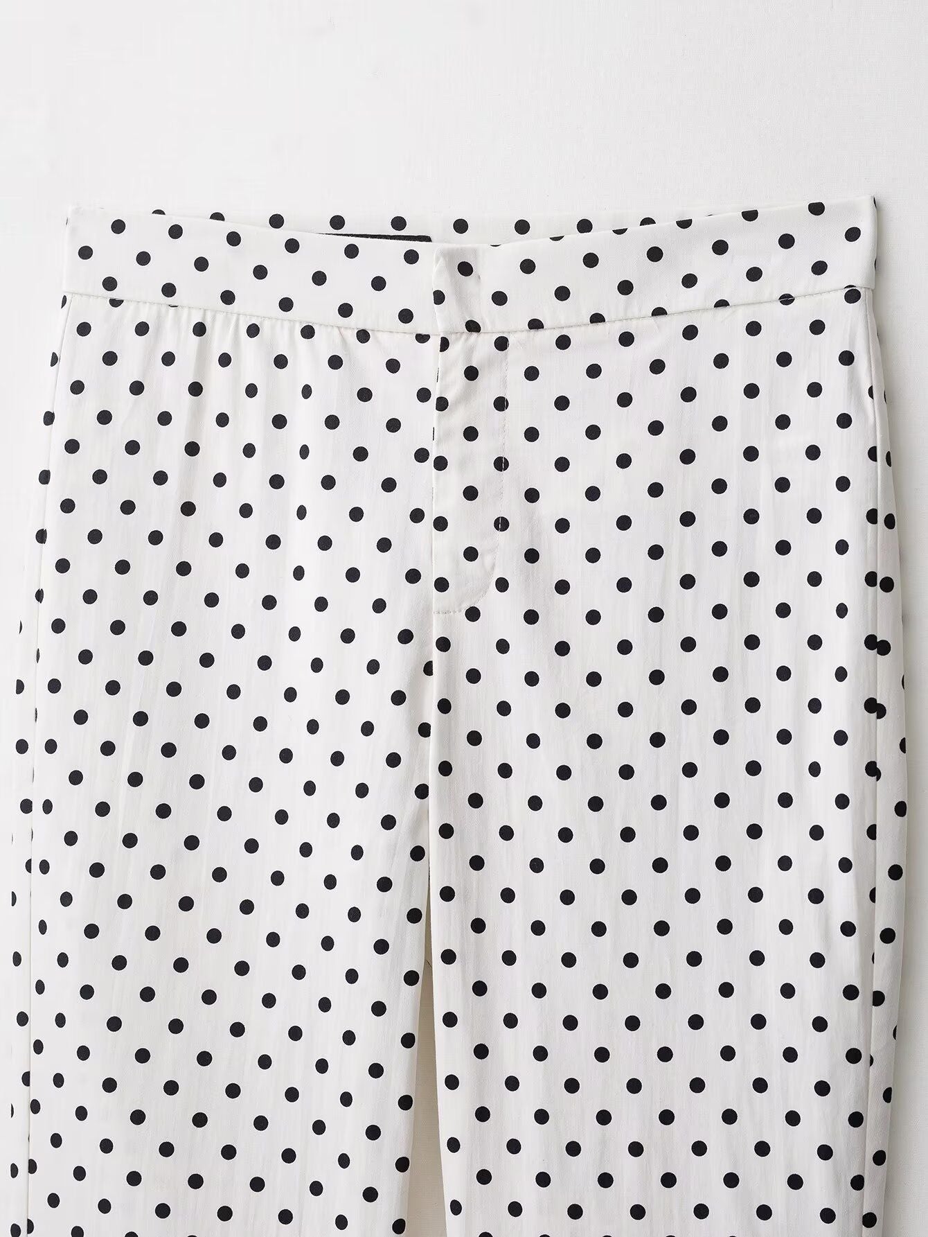 HH Woman Autumn Long Sleeves Turtleneck Zipper With Pockets Drawstring Casual Coats Women Fashion Polka Dot Printed Jacket