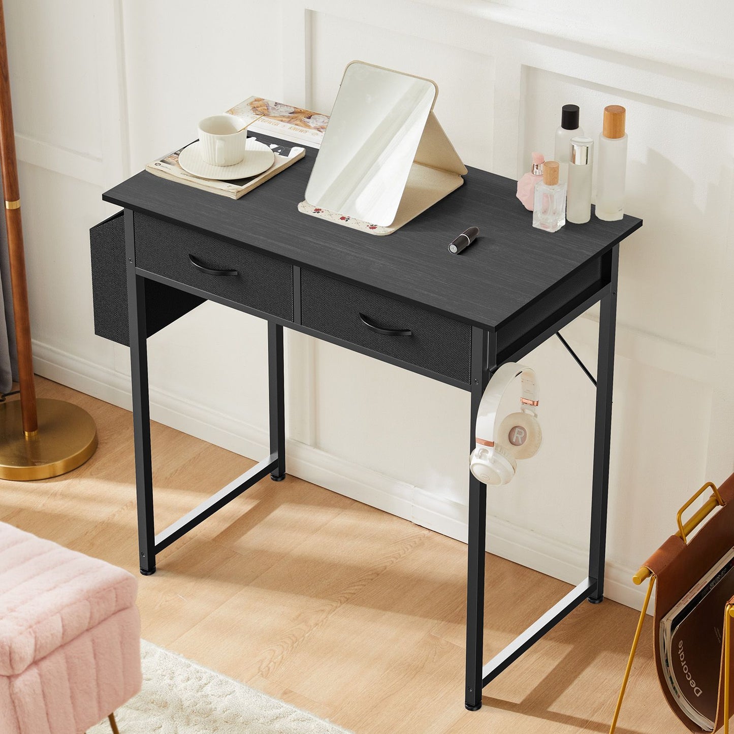 Mesa de computador moderna para escritório JHK 32 polegadas com gavetas de armazenamento de tecido, bolsa lateral, estrutura de metal e pés ajustáveis para mesa de PC doméstica