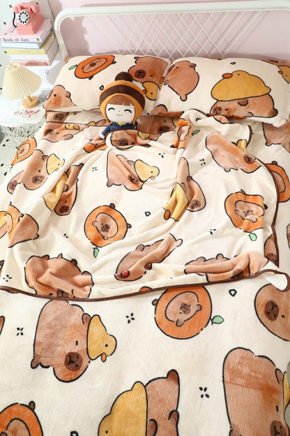 Cartoon Capybara Blanket Warm Flannel Nap Blanket Soft Comfortable Pillowcase Sofa Bed Sleeping Blanket Bedspread Girl Soft