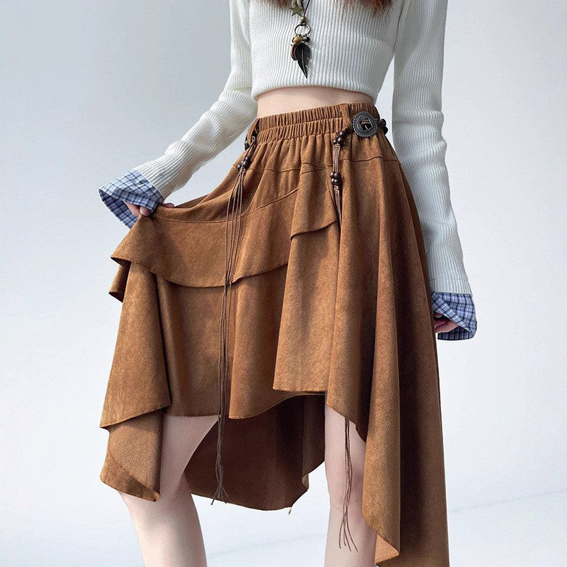 Caramel Suede Half-length Skirt Women's Autumn Winter New Irregular Belt Slim A- Line Midi Umbrella Skirt Comfortable Casual S .