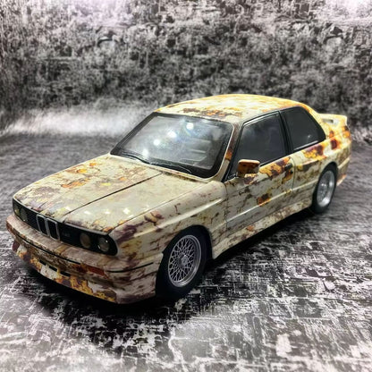 1:24 1988 BMW E30 M3 IM Liga Escala Modelo Carro Diecast Miniatura de Metal Carro Som?Luz Coleção de Carros Clássicos Brinquedo Infantil Veículo