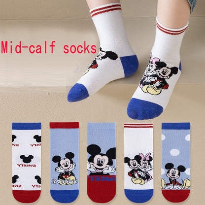 5 pares de meias de algodão de cano médio Kawaii Sanrio Cinnamoroll Kuromi para meninas e meninos, meias de algodão de cano médio de desenho animado para primavera e outono