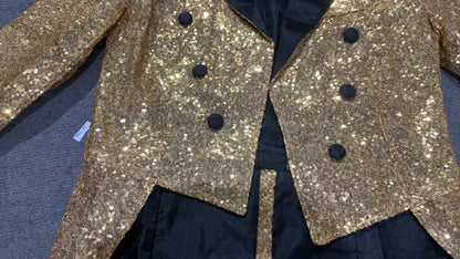 Fashionable Tailcoats for Men's Party Stage Banquets Nightclubs Performances Sequins Designs Slim Fit Blazer Masculino