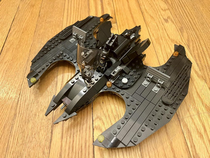 Lego 76265 Batwing: Brinquedo de Blocos de Montar Batman™ vs. O Coringa™ para Crianças de 8+ Anos Presente de Aniversário e Natal 357 Peças