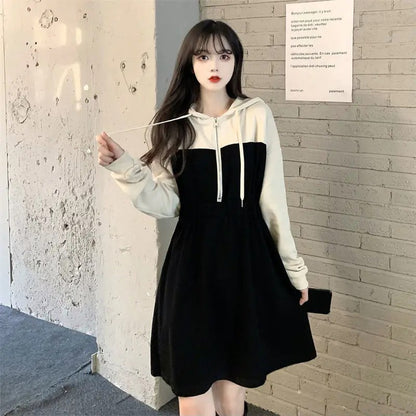 Plus Size Casual Color Blocking Hooded Slimming Dress Early Autumn New Style Drawstring Slim Fit Cropped Versatile Dress For Plu