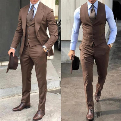 3 Pieces Brown Classic Men Suit Tuxedo Peak Lapel Groomsmen Wedding Suits Set Fashion Men Business Blazer Jacket+Pants+Vest