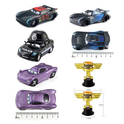 Carros 2 Disney Pixar Carros 3 Fabulous Hudson Hornet Sally Mate Relâmpago McQueen Carrinhos de Liga Metálica Fundida Modelo Presente para Crianças Brinquedo para Meninos