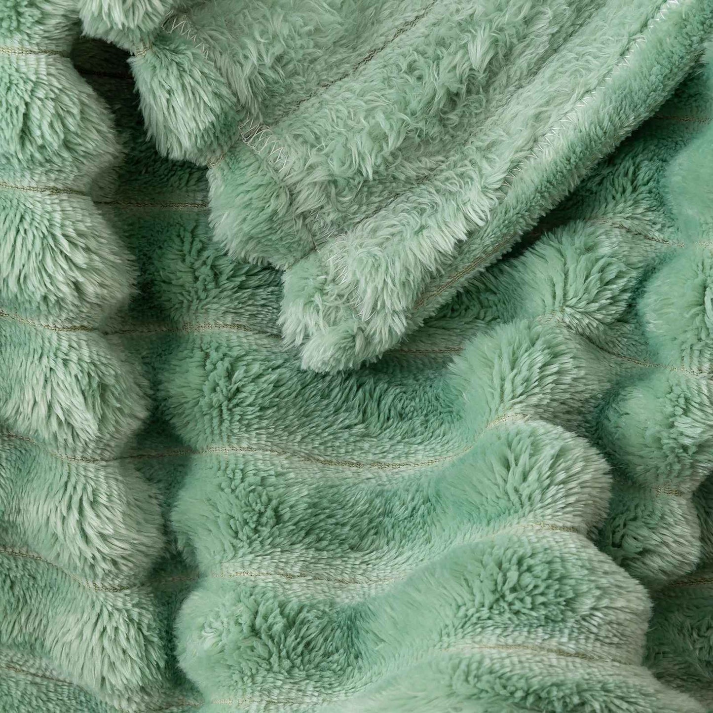 1pc soft and skin friendly warm blanket, suitable for bedrooms, sofa covers, camping and travel, multifunctional blanket