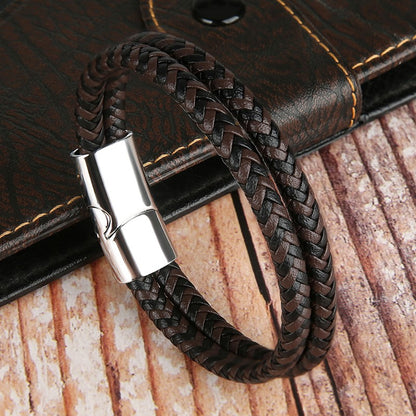 Novos Braceletes e Pulseiras de Couro Genuíno 2025 para Homens e Mulheres Pulseira de Couro de Camada Dupla Joias Artesanais Masculinas Pulseras