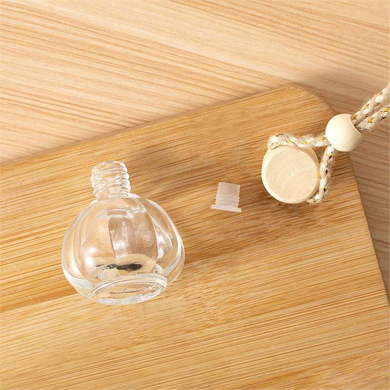 5PCS 8-12ml Empty Clear Glass Car Perfume Bottle Auto Air Freshener Car Decoration Pendant Essential Oil Diffuser Container