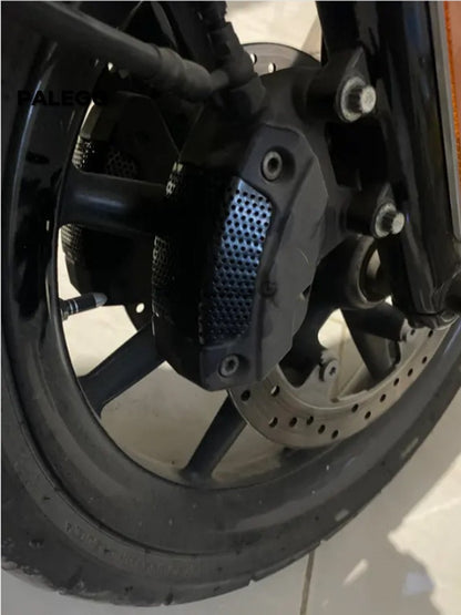 Conjunto de Inserções para Pinça de Freio Dianteiro Preto/Cromado para Motos Harley Touring Road King Electra Glide CVO Ultra Classic V-Rod
