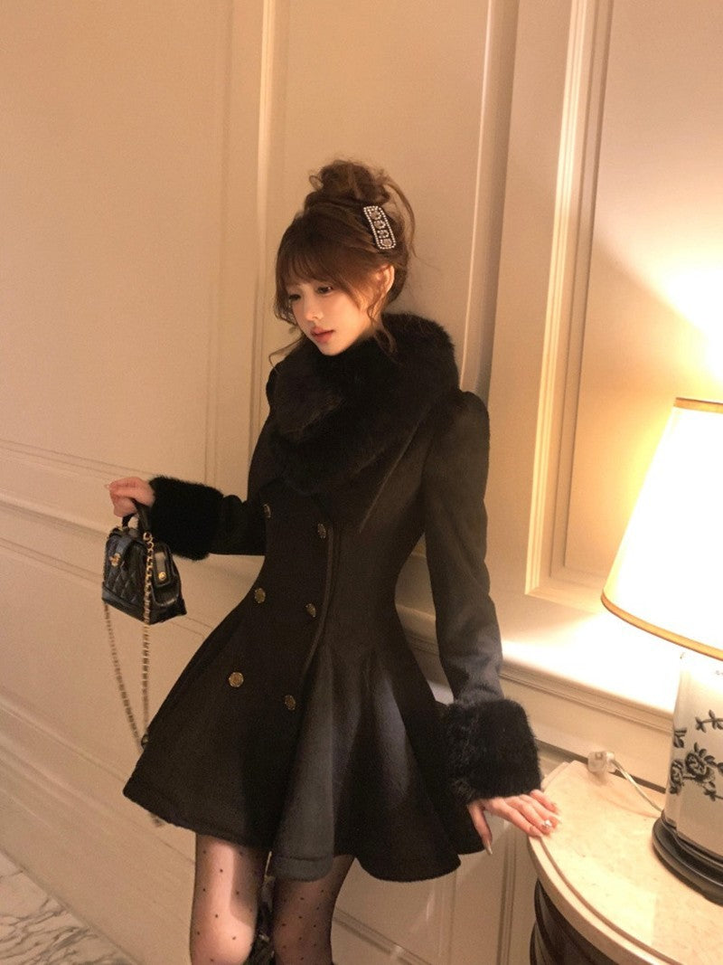 Vintage Black Wool Blends Coats Women Elegant Faux Collar Woolen Jacket Korean Long Sleeve Outerwears Winter Design Overcoat New