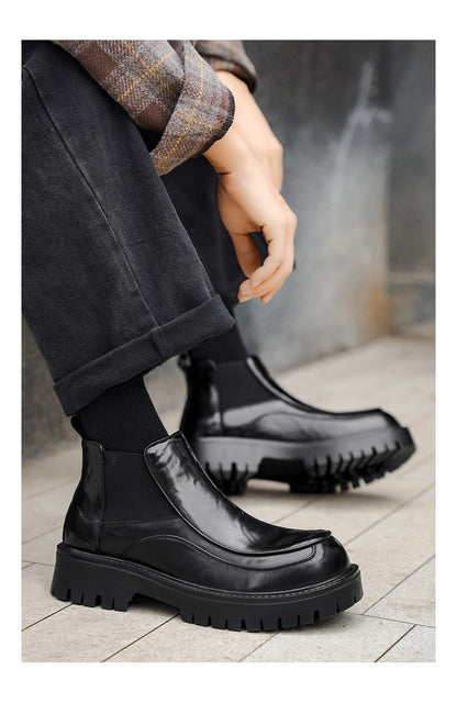 New designer black fashionable men's leather shoes for autumn and winter, retro ankle boots, round-toe business Chelsea boots
