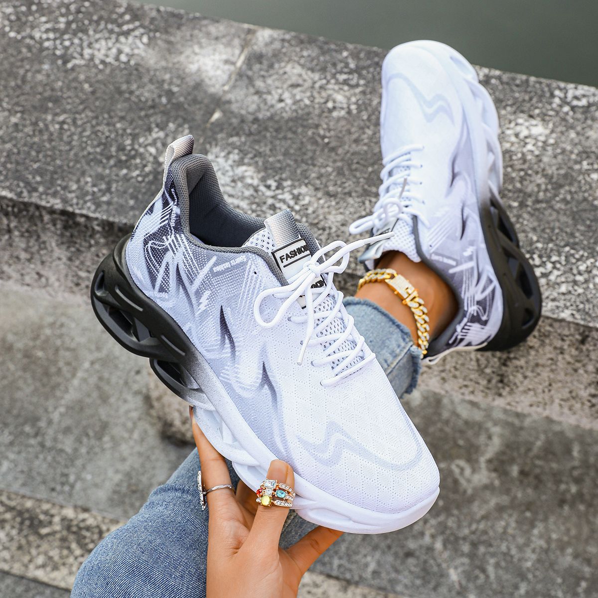 Tênis Casual Feminino Esportivo Respirável Leve Antiderrapante Plano Calçados para Caminhada Corrida ao Ar Livre Tênis Vulcanizado Feminino