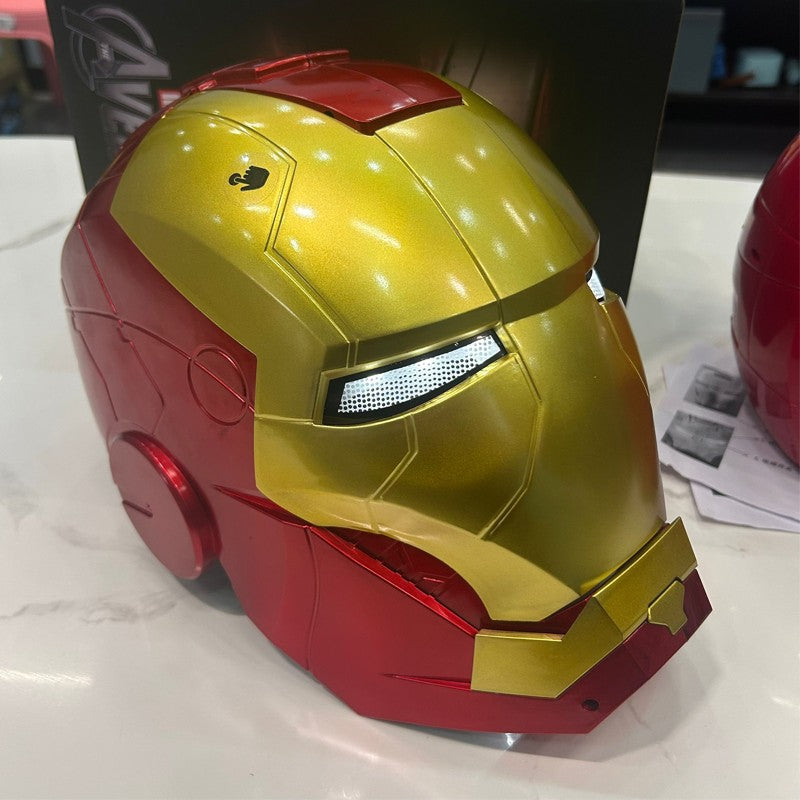 Capacete Homem de Ferro Marvel Comics Máscara Elétrica Usável 1:1 Modelo de Abertura e Fechamento Automático Personagens Brinquedos Adultos Presente de Aniversário