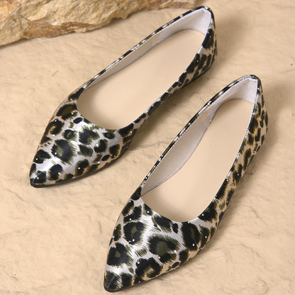 Leopard Shoes 2025 New Women Flats Woman Casual Shoes Pointe Toe Spring Summer Flat Fashion Ladies Shoes Slip-on Big Size