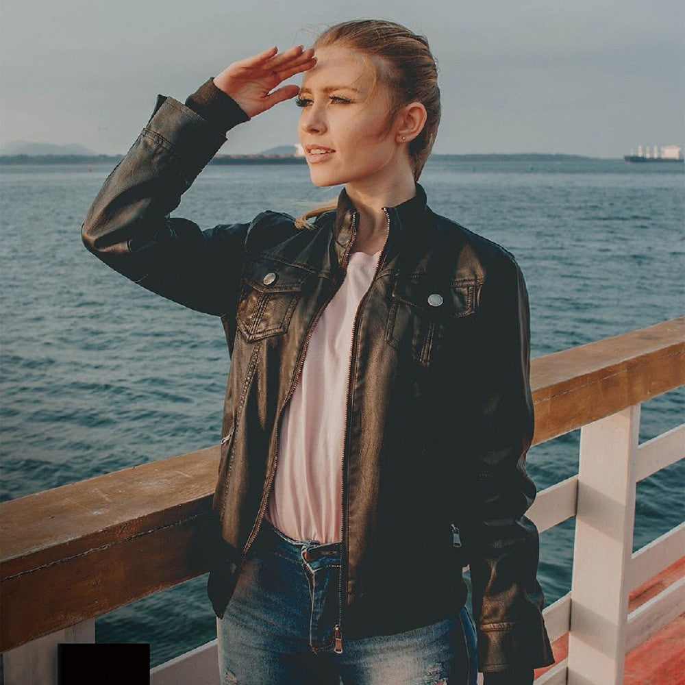 Autumn and Winter Women's Motorcycle Leather Jacket Short Hooded Detachable Hood Jacket Slim Fit Plus Suede Leather Jacket Women