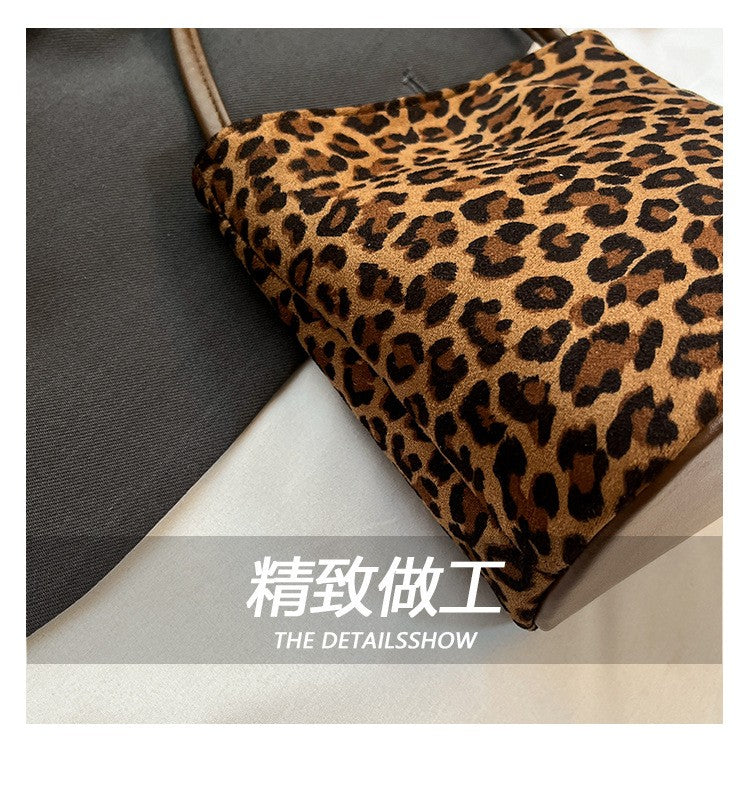 Design PU Suede Leopard Shoulder Bags for Women 2025 New Winter Crossbody Bag Females ?Luxury Handbags and Purses Bucket