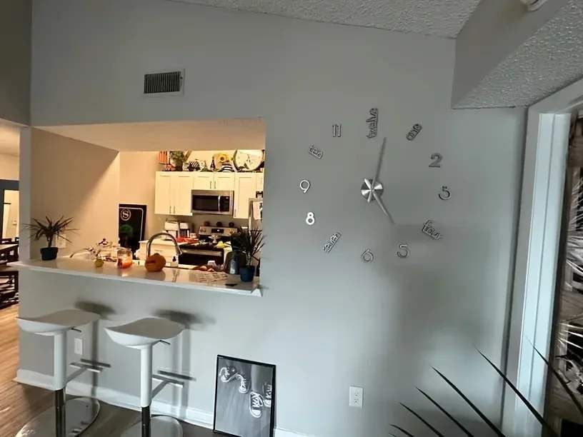 Frameless giant wall clock, modern home decoration,  bedroom, and   for home office. living room decoration