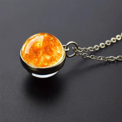 Colar com Pingente de Bola de Vidro Planeta Dupla Face Galáxia Sol Terra Lua Marte Joias