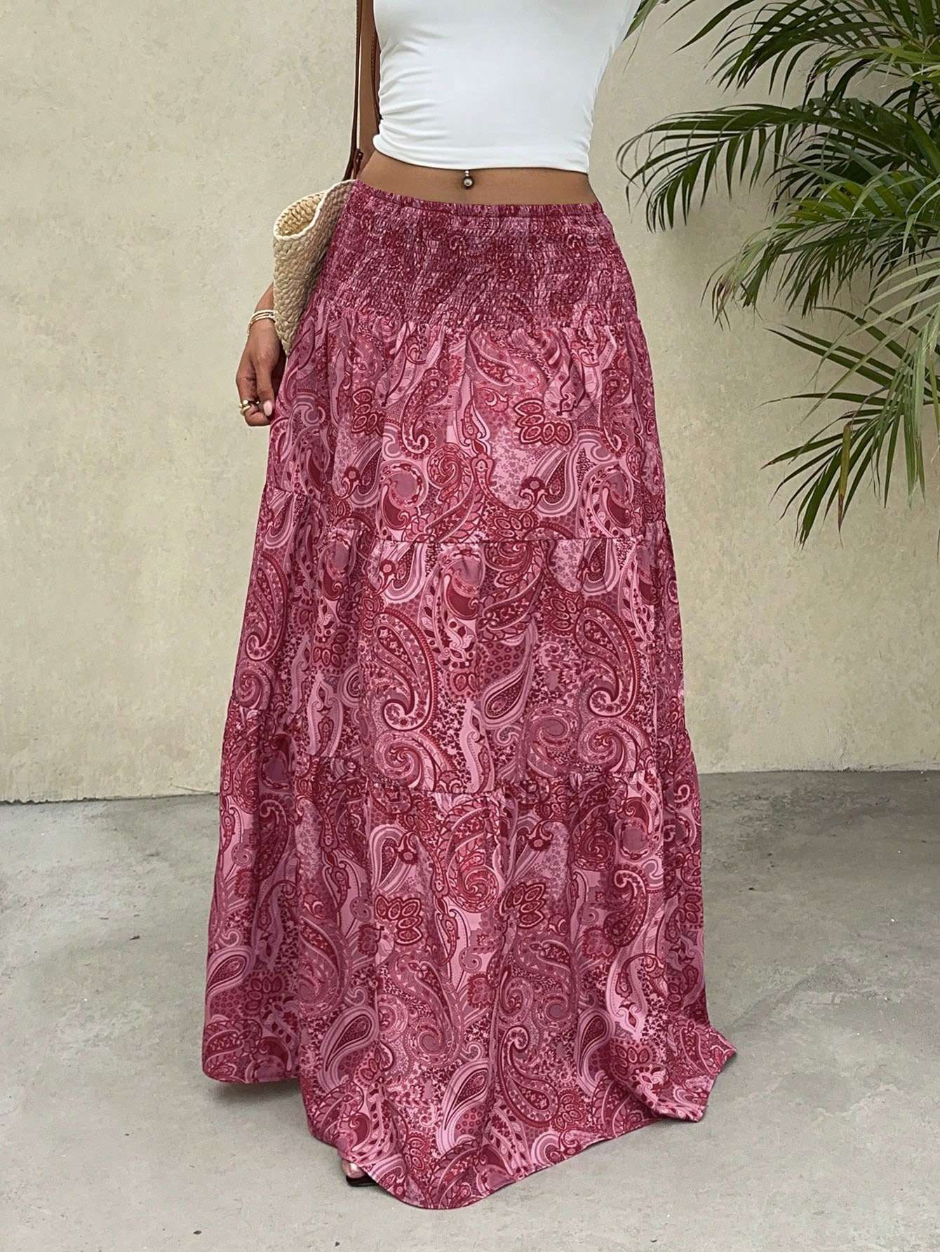 Vacation Style Stretchy Waist Long Maxi Skirt - Flowy Beach Skirt with Elastic Waistband