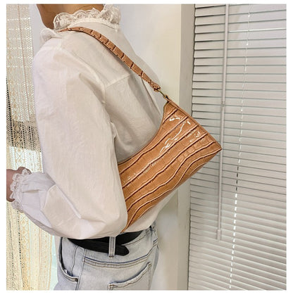 Fashion Exquisite Shopping Bag Retro Casual Women Totes Shoulder Bags Female Leather Solid Color Chain Handbag for Women 2024