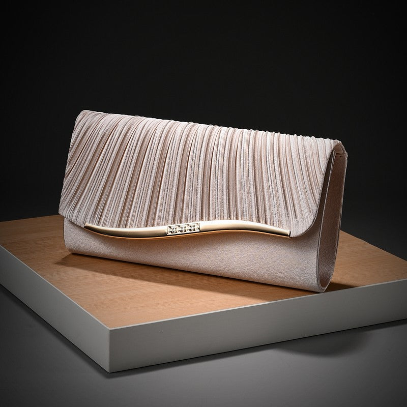 Premium Pleated Clutch Bag with Metal Trim Fashion Classic Chain Shoulder Bag for Evening Weddings And Parties