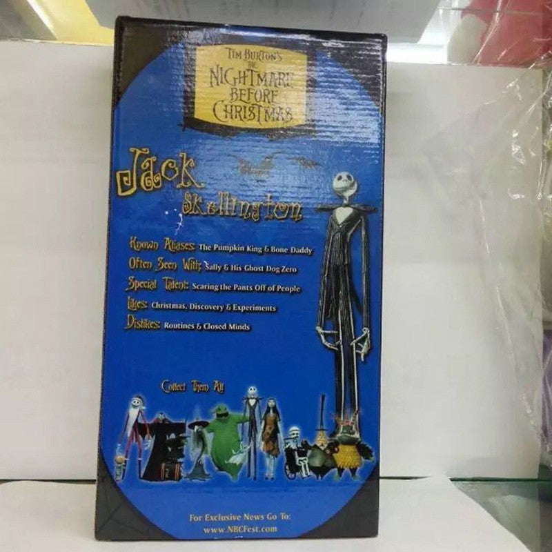 Coleção de Brinquedos 25º Aniversário: Boneco Articulado de Luxo Jack Skellington de O Estranho Mundo de Jack com Cabeças Intercambiáveis