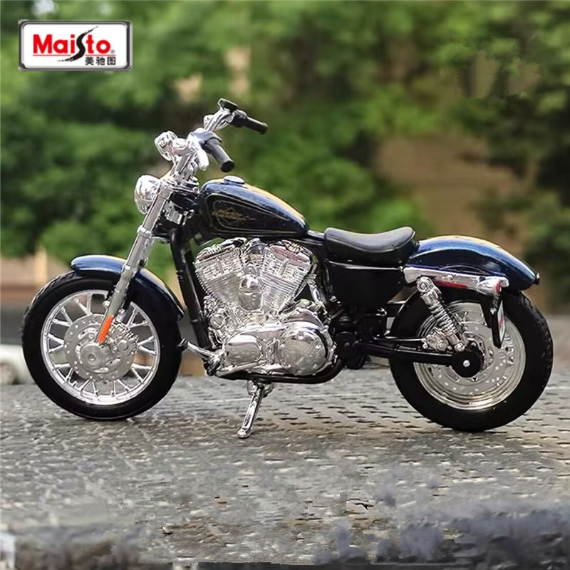 Maisto 1:18 Harley XL 1200V Seventy-Two Modelo de Moto de Liga Metálica Fundida Modelo de Moto de Rua de Metal Simulação Presentes Infantis
