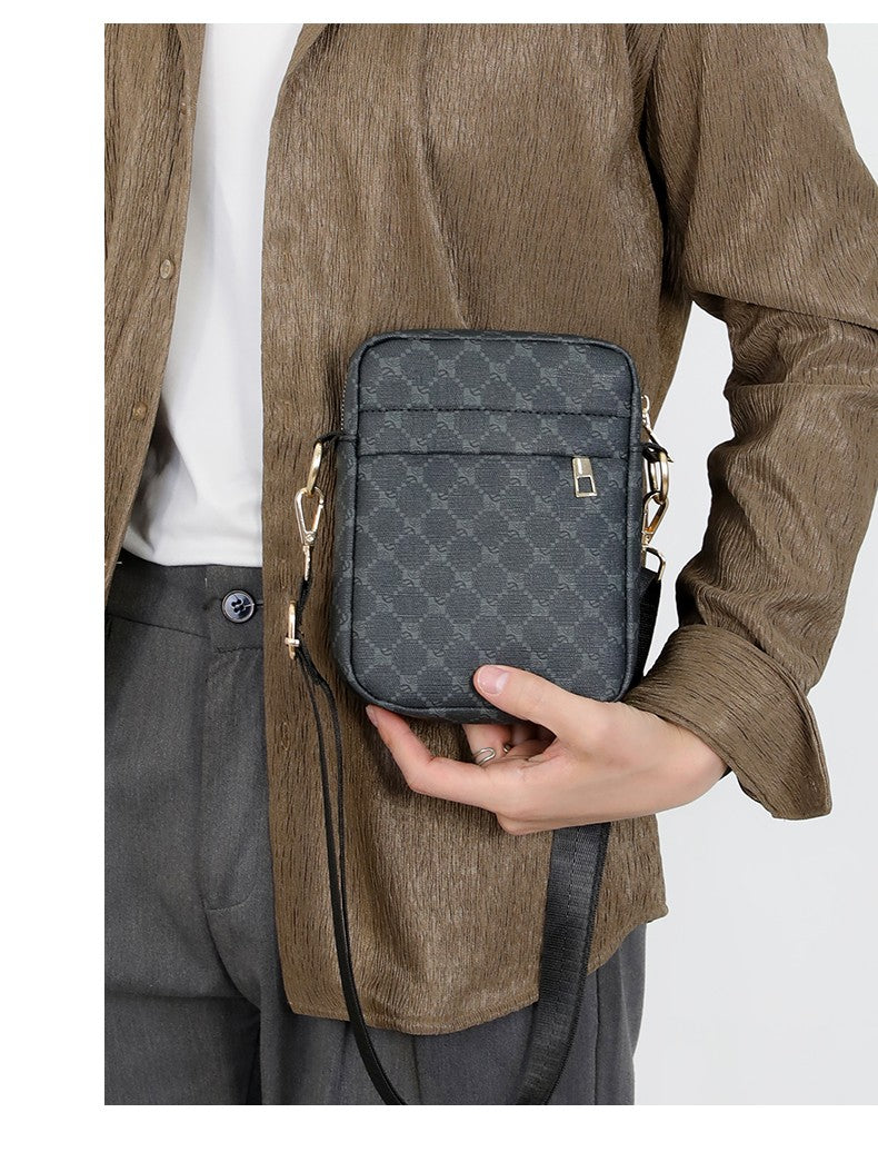 Luxury Designer Men Small Shoulder Bag PU Leather Messenger Crossbody Phone Bag For Men Vintage Style Men Handbag Bag Bolsa Sac