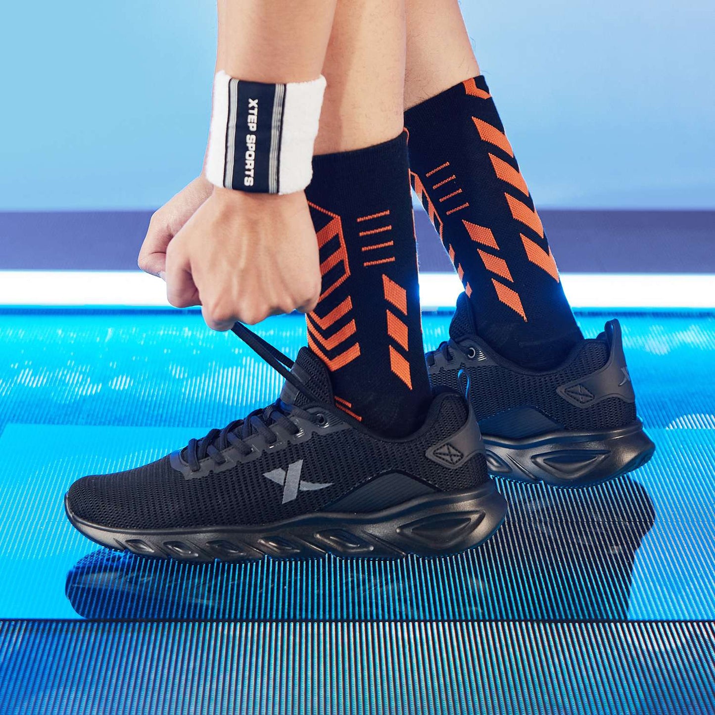 Tênis de Corrida Masculino Xtep Primavera 2025 Calçado Esportivo Absorvente de Suor Tênis Esportivo Esportivo Resistente ao Desgaste com Estabilidade 880119115131