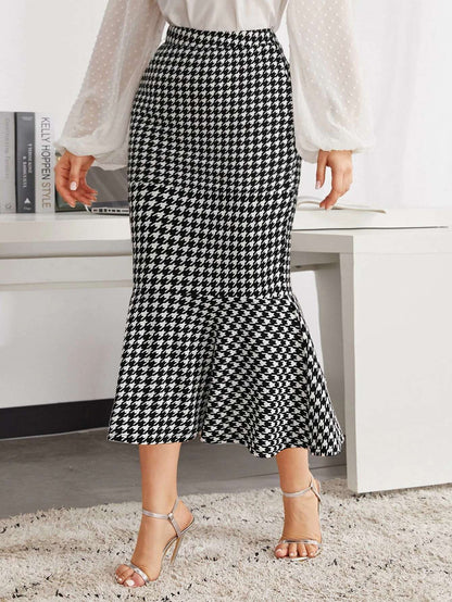 Women's fashionable ruffled hem houndstooth skirt, elegant and fashionable for autumn and winter