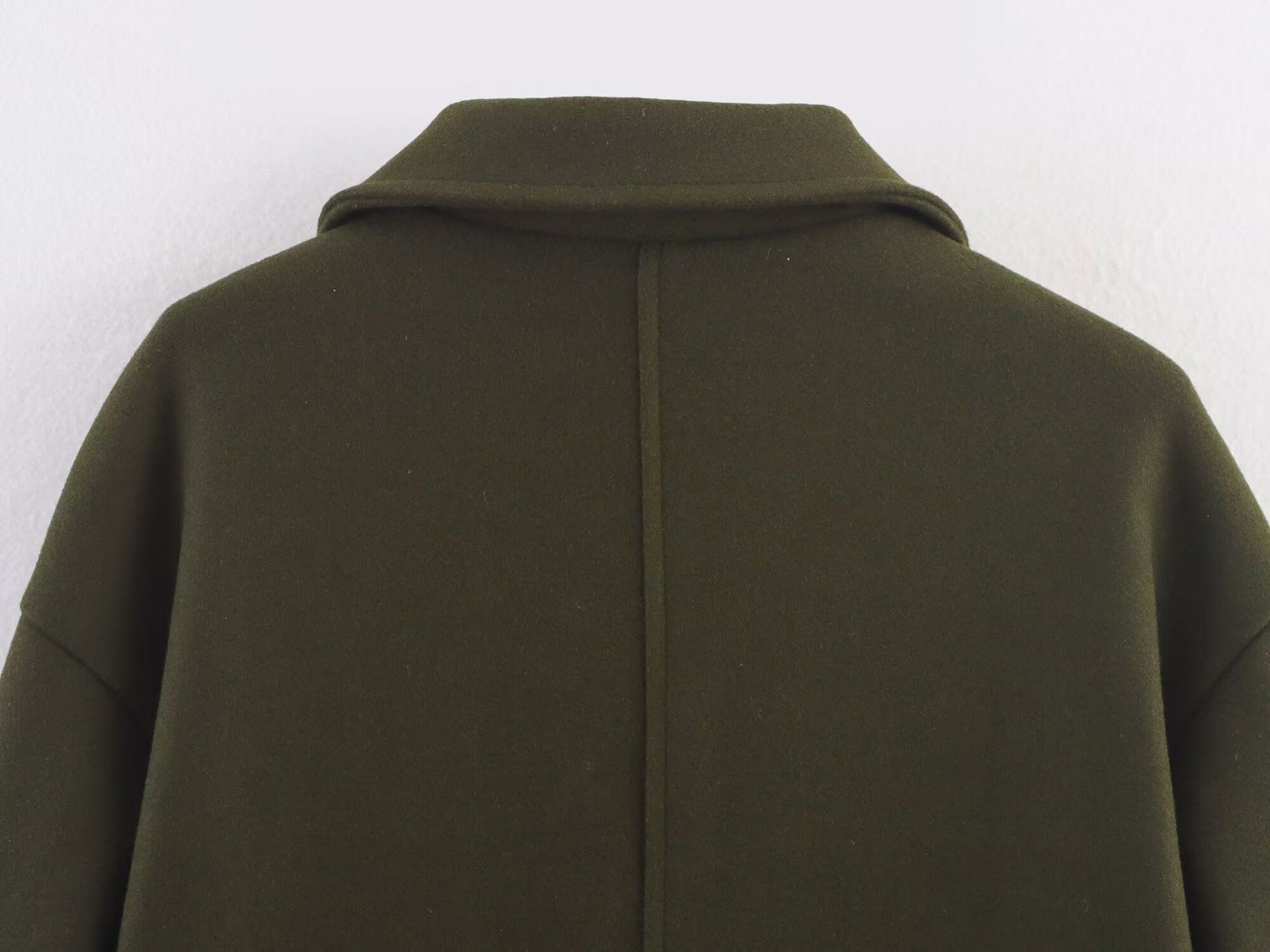 Thickened Double-Breasted Warm Collar Two-Tone Women's Winter Coat Fashionable Commute Style Polyester Fiber Long Sleeve Coat