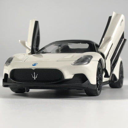 1:32 Maserati MC20 Supercar Alloy Diecast Model Car Boy’s High Simulation Miniature Holiday Present & Home Trendy Ornament Toys