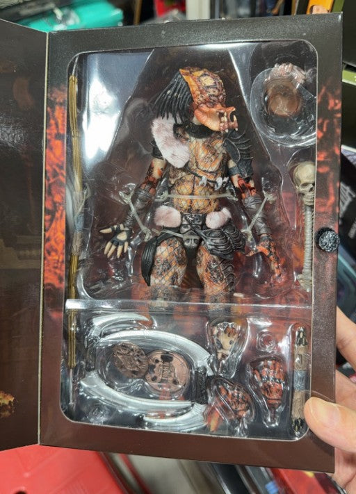NECA Predators Jungle Hunter PVC Action Figure Collectible Model Toy 21cm
