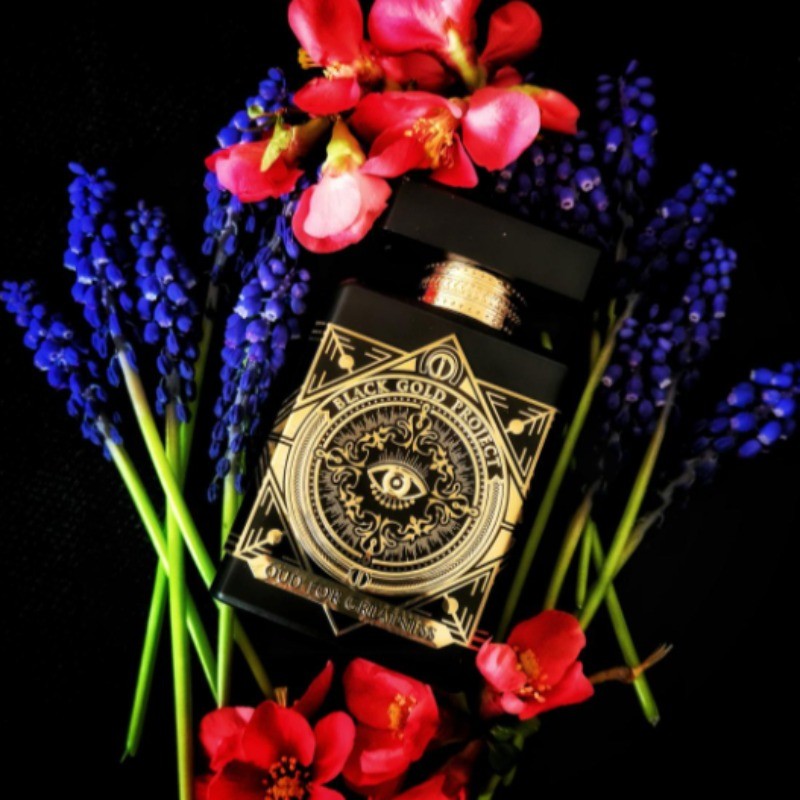 90ml Elegant Unisex Fragrance Premium Long Lasting Oriental Wood Eau De Parfum Blended Amber Rose Vanilla Oud Signature Essence