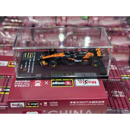 Novidade em Estoque Bburago 1:64 Série F1 2025 Ferrari SF25 Miniatura Liga 2025 Edição CTE Caixa Acrílica Modelo de Carro Brinquedos F1 Presente Infantil