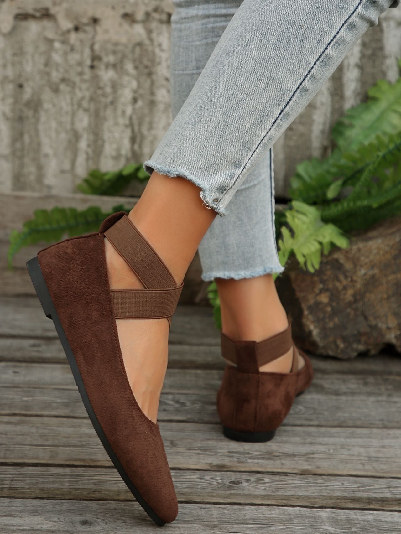 Flat Pointed Toe Flats for Women 2025 Spring New Beanie Shoes Shallow Mouth Elastic Strap Casual Women's Shoes