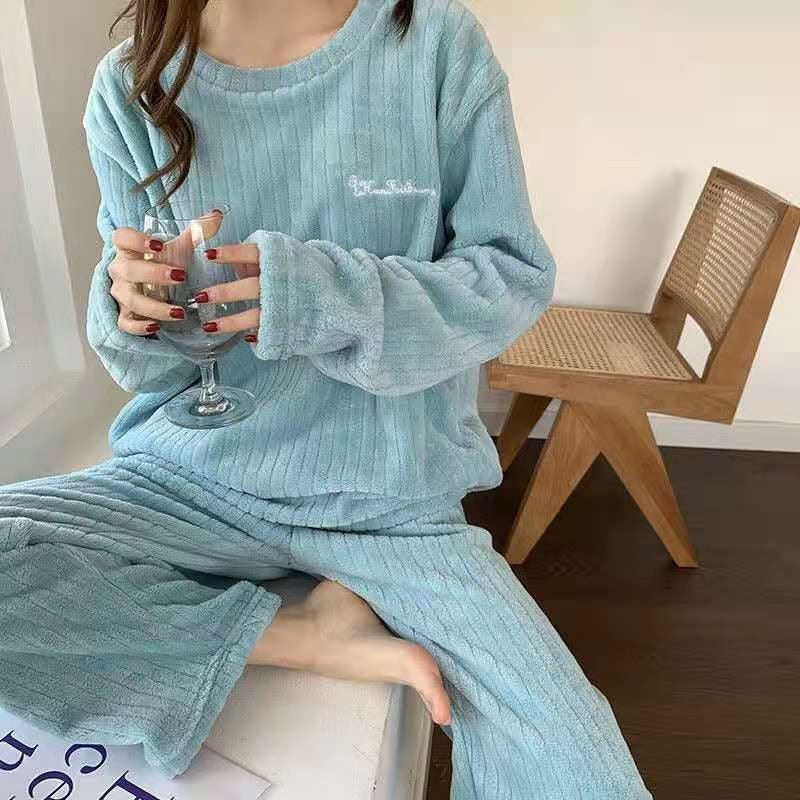 New Autumn/Winter Coral Fleece Pyjamas for Women Thickened Homewear Student Comfort Cotton Fleece Plus Size Fashion Pyjama Set