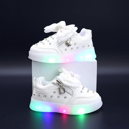 Spring Kids Shoes New Fashion Breathable Sneakers Kids Soft Non Slip Casual Girls Shoe LED Light Cute Versatile Princess Shoe