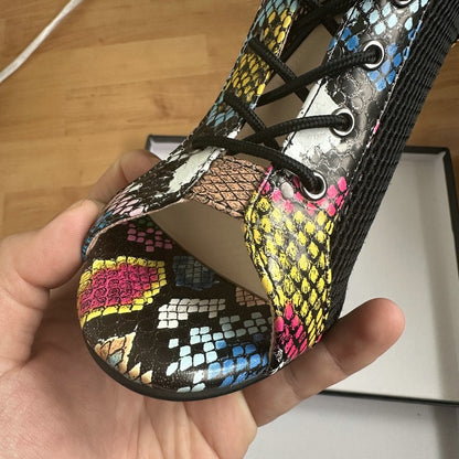 Novas Sandálias Femininas de Salto Alto Sexy Vazadas em Tela Tendência da Moda Verão Conforto Peep Toe Botas Stilettos Jazz Dance Tamanhos Grandes