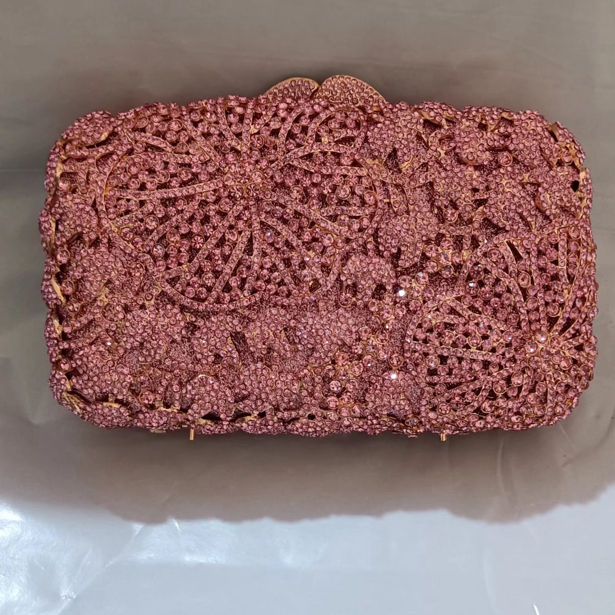 Luxury Women Pink Flower Clutch Bags Stone Evening Bags Bridal Rhinestone Handbags Wedding Clutches Bags Dinner Minaudiere Purse