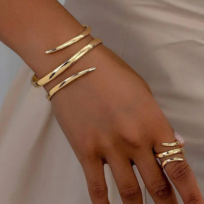Conjunto de Anel e Bracelete de Aço Inoxidável com Gota de Água para Mulheres Luxuoso Geométrico Gota Aberta Punho Torcido Irregular Joias