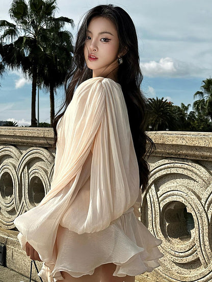 TWOTWINSTYLE Elegant Ruched Mini Dress For Women Round Neck Lantern Long Sleeve